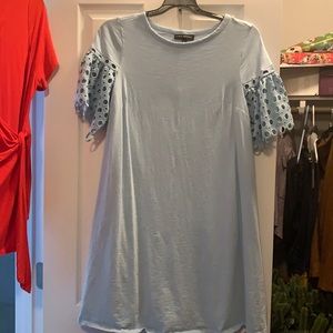 Baby blue T-shirt dress w lace sleeves